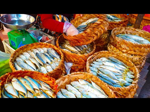 Plenty Of Fresh Foods For Sales Everyday @ Stoeng MeanChey Market  -Street Food Tour Around Market
