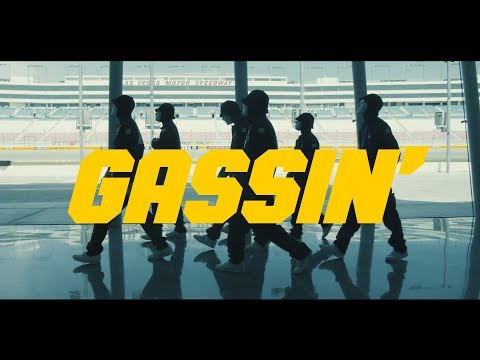 JABBAWOCKEEZ - "GASSIN'"