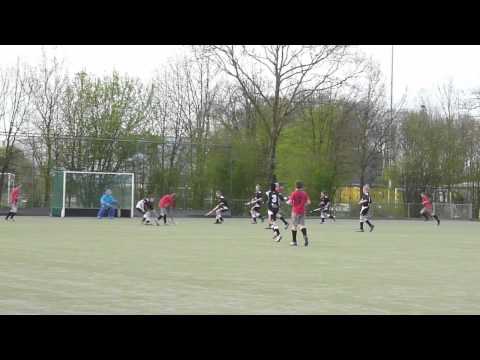 HCPijnacker JC1 - The Kings School Chester - field hockey action match intro 13th of april 2011