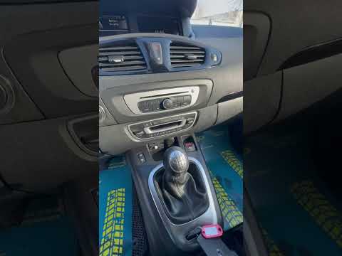 фото renault megane iii рестайлинг 0