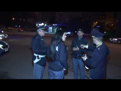 CROTONE: SCORRIBANDA SUL LUNGOMARE TRATTO IN ARRESTO DALLA POLIZIA