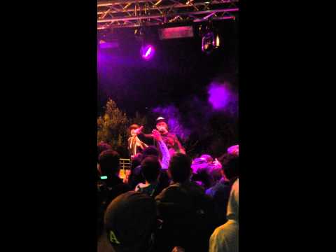 Claver Gold - Benvenuto nel buco. Con File Toy live a Macerata