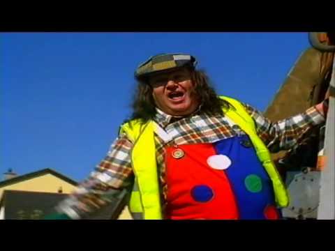 ARE THE BIN MEN COMING ? By RICHIE KAVANAGH..