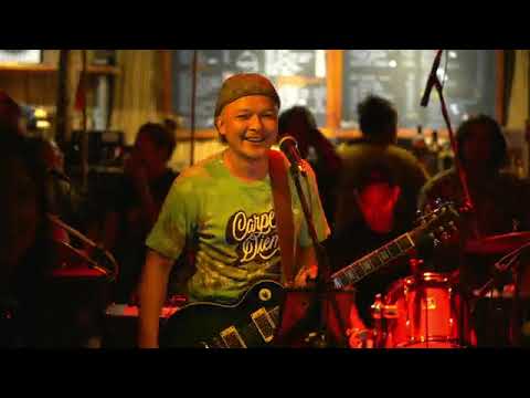 Enchi ft. Budoy of Junior kilat Live Session