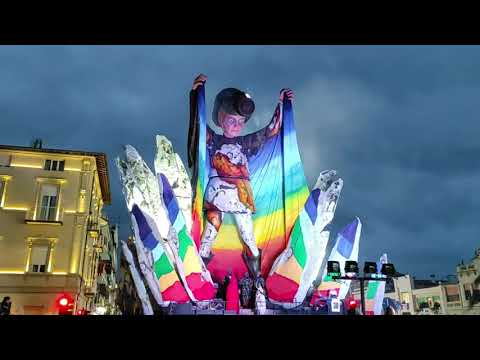 Viareggio. La pace è l'unica vittoria di cui abbiamo bisogno.