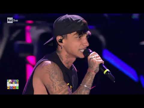 Ultimo - Pianeti - Primo Maggio 2024 (Live @ Circo Massimo, Roma)