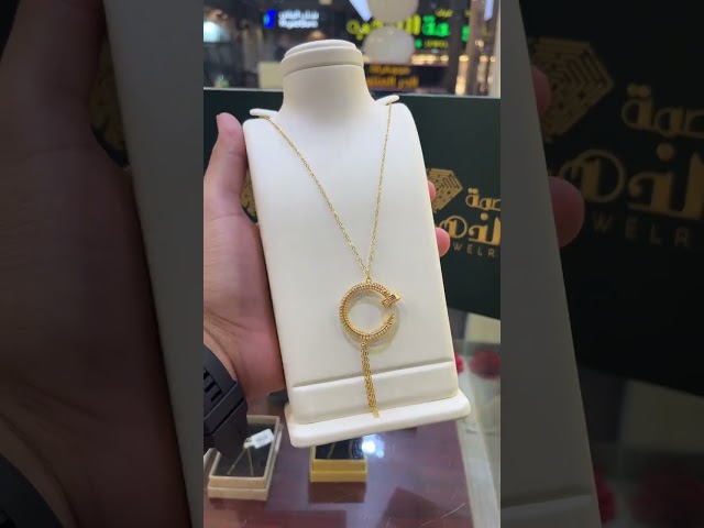 قلادة المسمار الدائري عيار 21