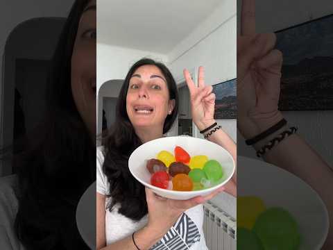Now I understand everything 😅 That is the correct way to eat #jellyfruits #gelatins