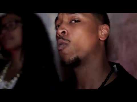 Fliparachee Feat. Amillithoughts - Unbothered