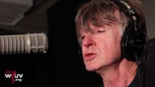 Neil Finn - "Recluse" (Live at WFUV)