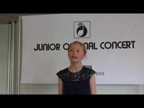 Emma Hildebrandt, Schülerin der Yamaha Music School Gütersloh, über ihre eigene Komposition