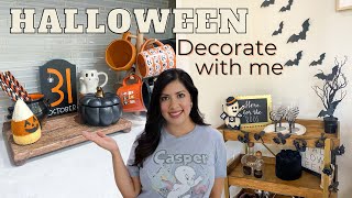 HALLOWEEN DECORATE WITH ME 2022 | Halloween Decor Ideas 🎃