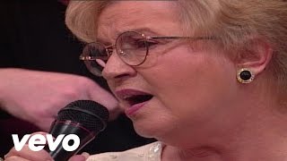 Bill &amp; Gloria Gaither - And He&#39;s Ever Interceding [Live] ft. Faye Speer, Karen Apple