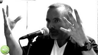 Chris Tomlin: White Flag