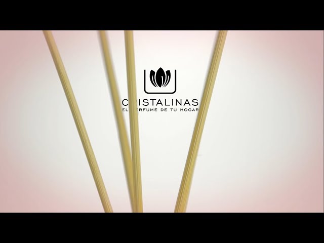 Vídeo relacionado con CRISTALINAS. Ambientador & Absorbe Olor Mikado para Mascotas. 0% Alcohol. Mas de 4 semanas de duración. Aroma Limpio. (2x30ml)