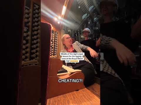 FAQs with the rigging crew at the Royal Albert Hall! #Organtok #Organist #Pipeorgan #royalalberthall