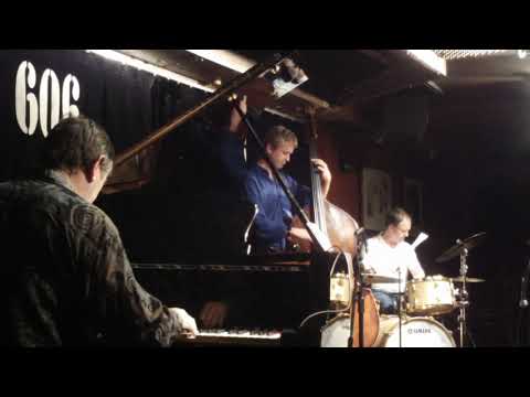 Tim Richards TRIO play Bobby Timmons' 'This Here' live in London