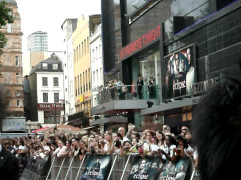 Peter Murphy ('The Cold One') waving from the balcony at the Premier of 'Eclipse'