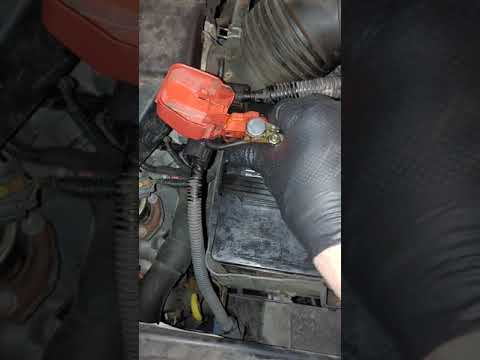 Loose car battery positive terminal connection-Honda Odyssey-battery terminal shims fix it. $3