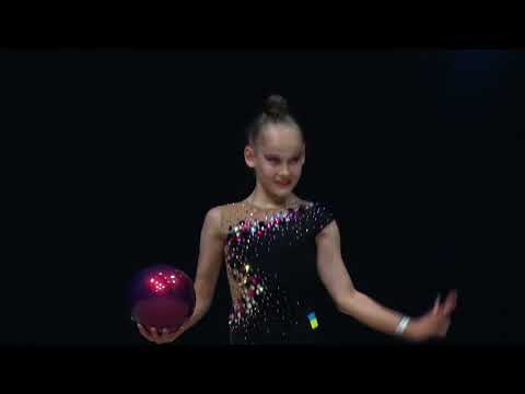 Вельган Соломія Вінницька область м'яч