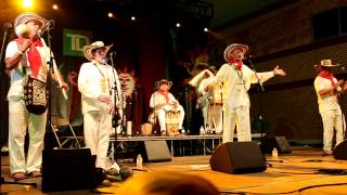 Los Gaiteros de San Jacinto - Candelaria @Sunfest 2012