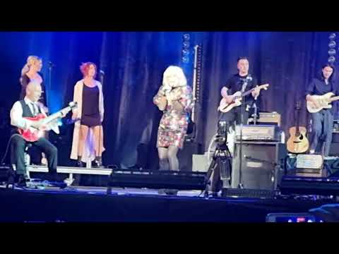 The Trevor Horn Band plus special guests Toyah and Robert Fripp - Are You Going My Way? (Live)