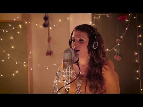 Canción del jangadero (Jaime Dávalos)- Coni Müller, Pepe Luna, Ale de Marinis.