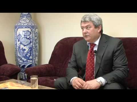Vojtěch Filip (KSČM) Rozhovory s lídry stran / Volby 2010