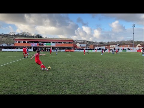 The Form Team In The England! - Hythe Town vs Three Bridges FC