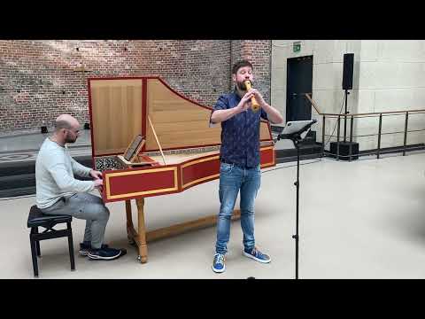 Stefan Temmingh & Sebastian Wienand: Bach - Sonata in E flat major BWV 1031  - Siciliano