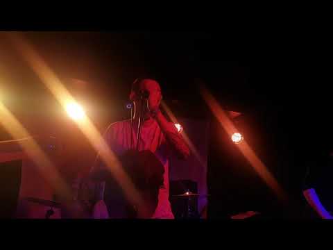 The Earnest Spears - "Drown Town"/"Where Do You Go" (live at Sunflower Lounge, Birmingham)