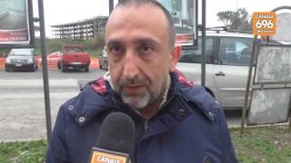 cartelloni-abusivi-e-pericolosi-polemica-a-palma-campania