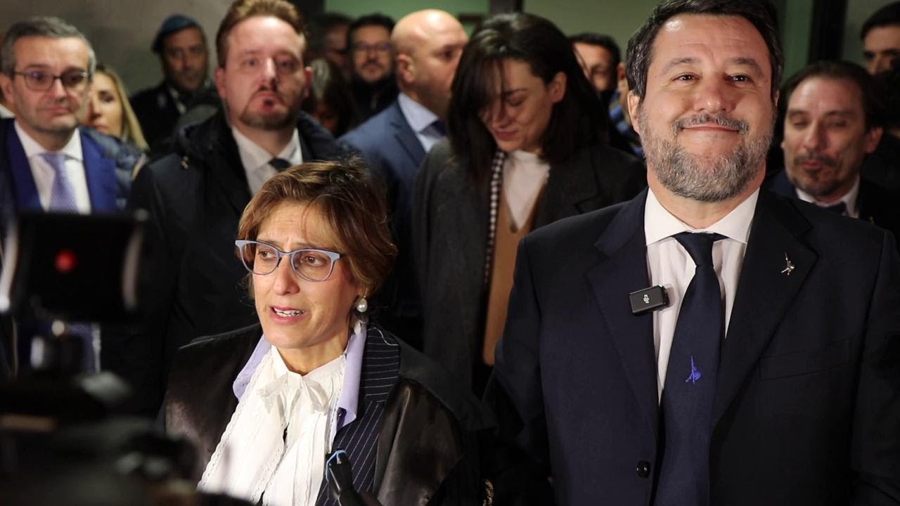 OPEN ARMS, assolto MATTEO SALVINI: "Difendere la patria non è reato"