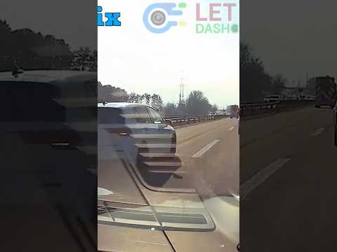 Schweizer Gemütlichkeit 😅 #dashcam #verkehr #auto #fail #dangerous #dangerousdriving