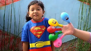 Keysha Play Filling Water in Balloons Daddy Finger Nursery Rhymes | Learn Colors With Balloons