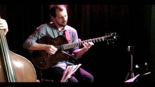 Romain Pilon Trio : Blue - guitar solo