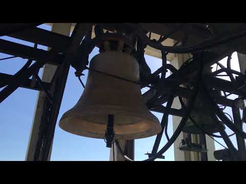 Il nuovo campanone di Garbagnate Milanese (Milano)