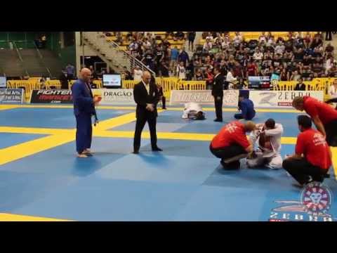 Saulo Ribeiro vs Roberto Godoi - Senior 1 Heavyweight Finals - 2013 IBJJF Master Senior Worlds