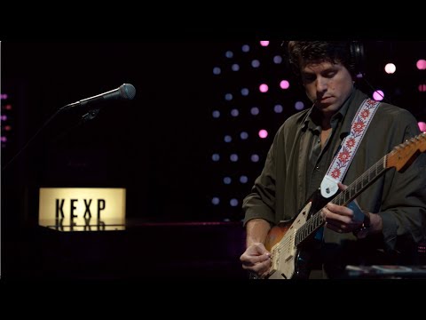 download lagu mp3 mp4 Wand, download lagu Wand gratis, unduh video klip Wand