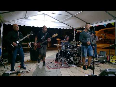 SquonK  THE WHO summertime blues la Muddizza Valledoria 1 7 2017