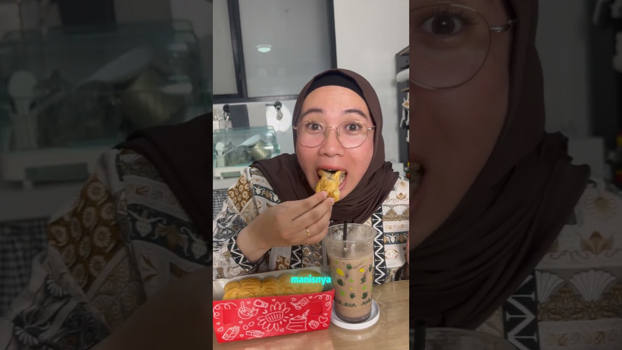 Roti gembor khas Penajam Paser Utara,empuk, gurih, manis. wajib coba kalau main ke sini! 🥯✨#jajanan