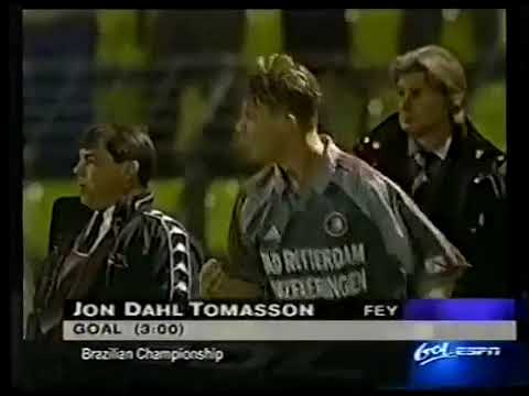 Jon Dahl Tomasson (Feyenoord) - 15/10/1999 - Roda JC 2x1 Feyenoord - 1 gol