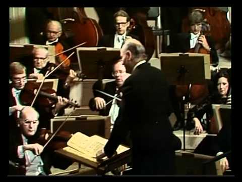Sir Georg Solti dirigiert das   Chcago Symphony Orchestera   G  Rossini  OUVERTURE 'DER BARBIER V