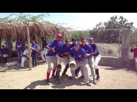 El Basucon del equipo de beisbol de villa fundacion.MP4