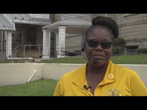 'No one was telling the story' | Jacksonville woman keeps Black history alive through tours