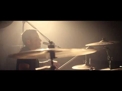 download lagu mp3 mp4 Vertical Horizon Broken Over You, download lagu Vertical Horizon Broken Over You gratis, unduh video klip Vertical Horizon Broken Over You