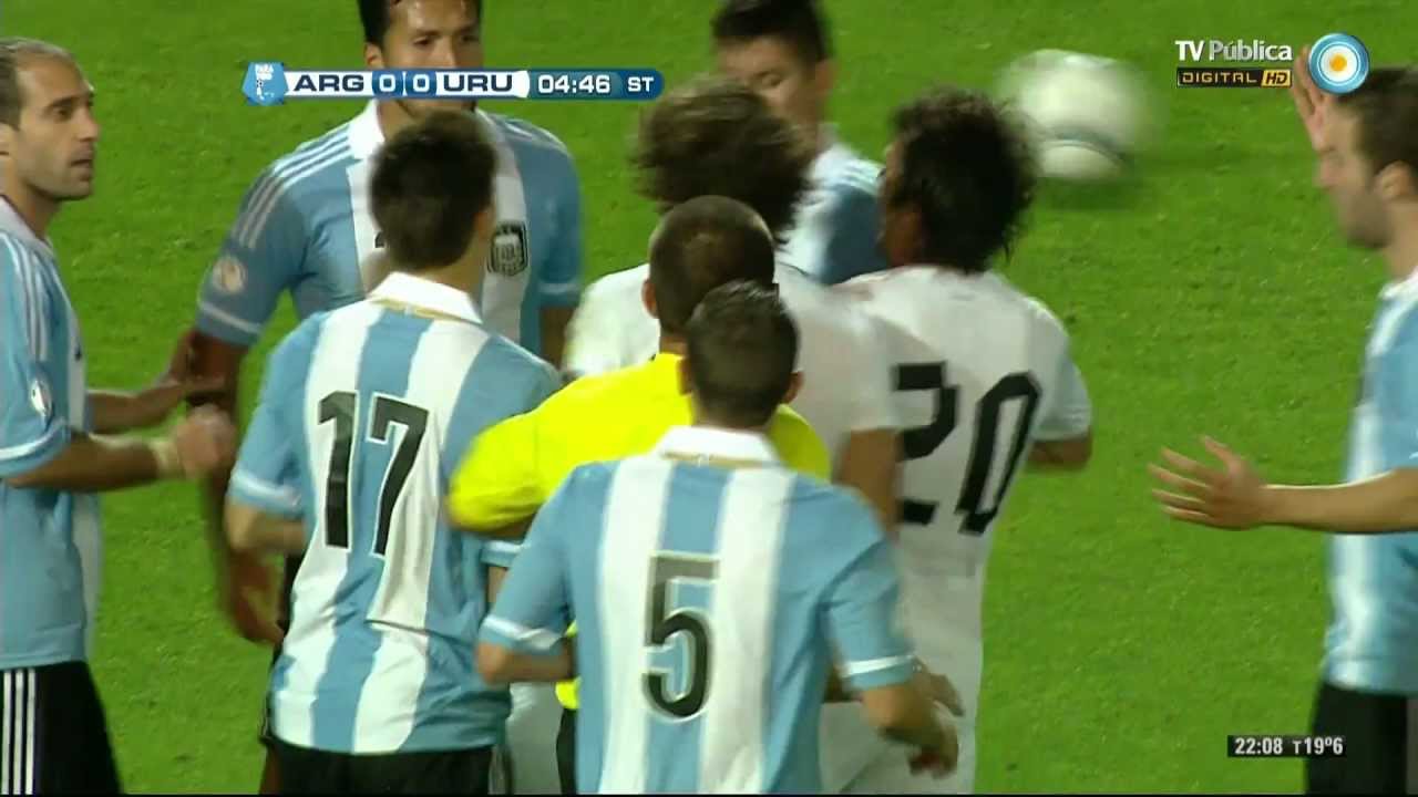 Resumen de Argentina 3 - Uruguay 0 (FULL HD)