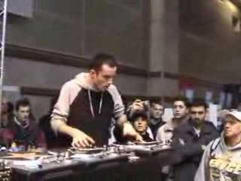 DJ Pfel *Professional* Turn Table SkillZ