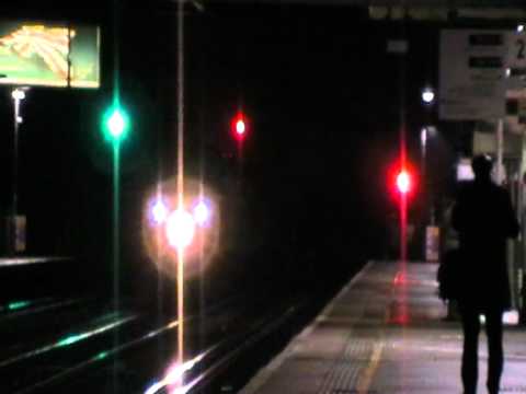 DRS 37601+37038+37069+37218 thrash up through Kensington Olympia with 6M95