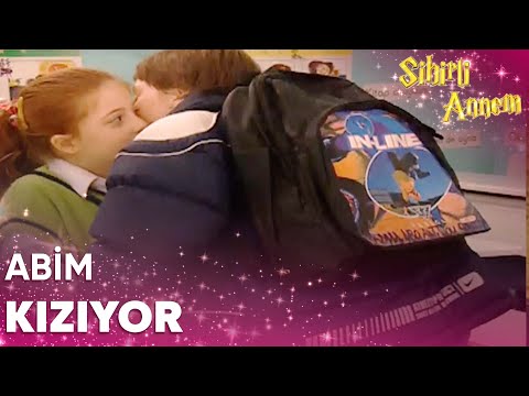 Kaan, Çilek'i Öptü!  |   Sihirli Annem